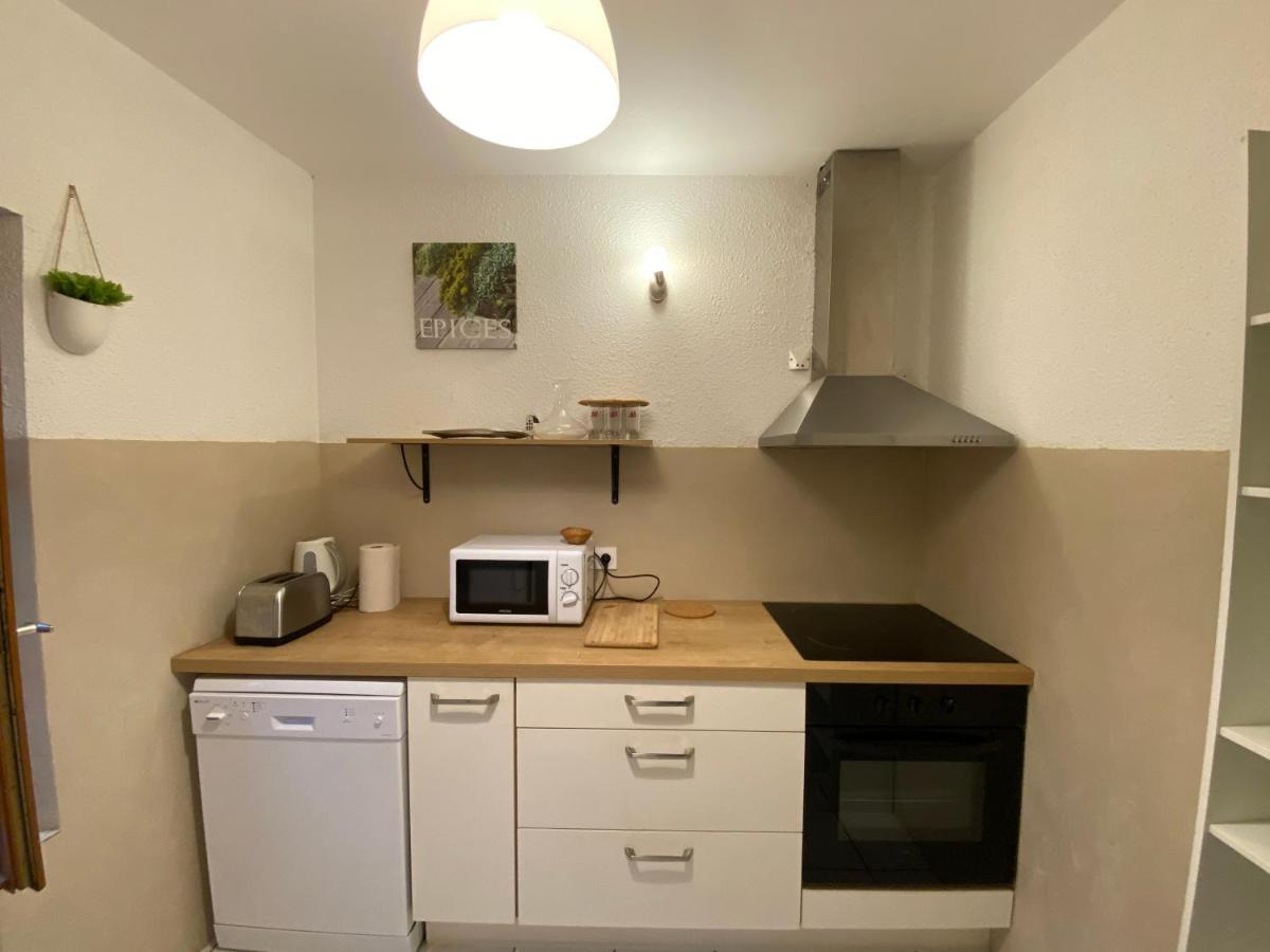 Au Pied De La Cite, T3 Au Calme Apartamento Carcassonne Exterior foto